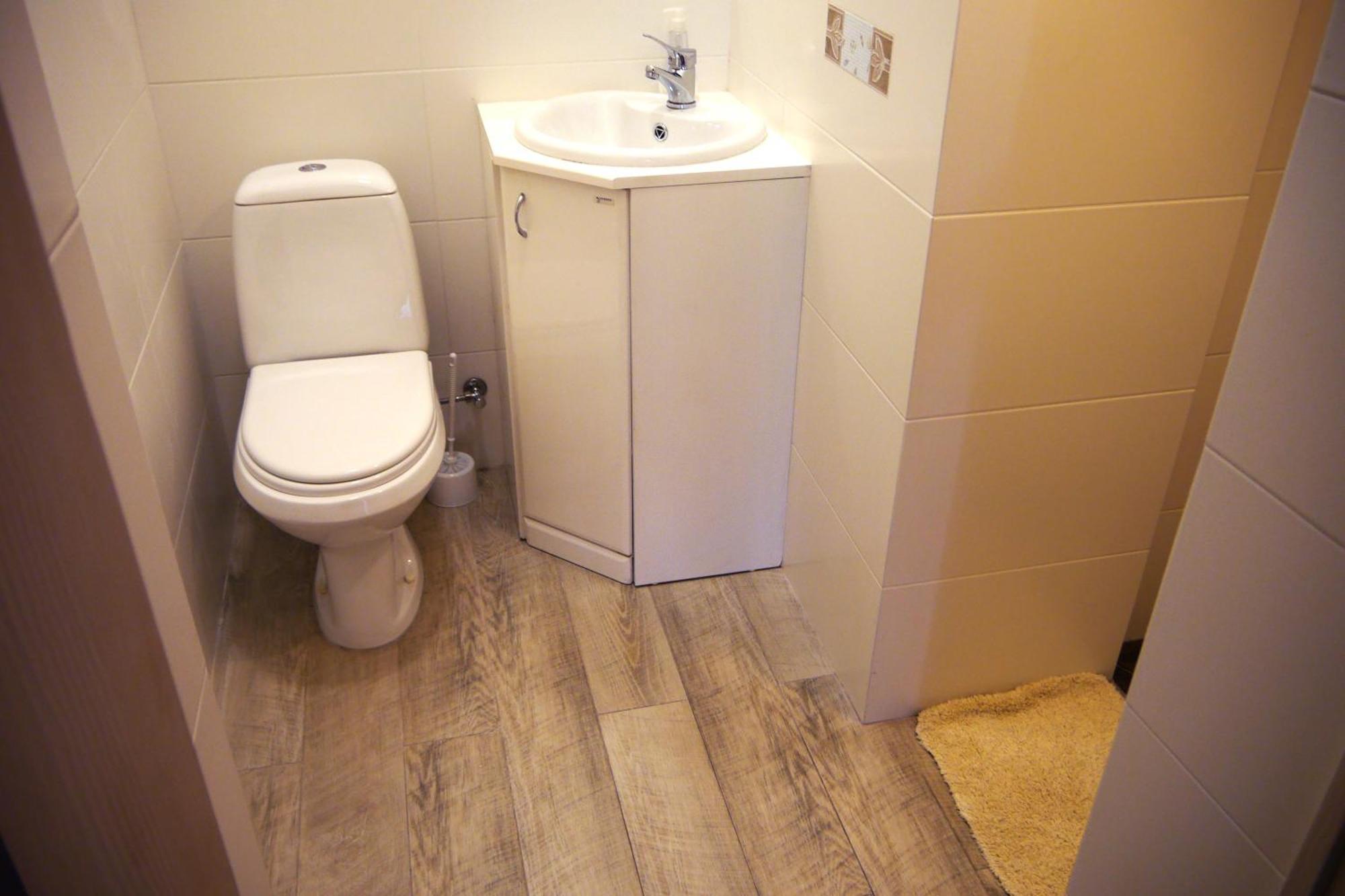 Guest Rooms Лвив Екстериор снимка