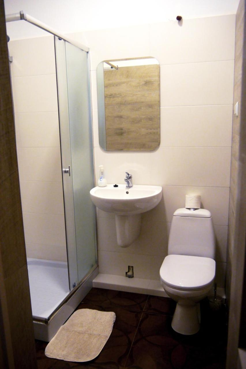 Guest Rooms Лвив Екстериор снимка
